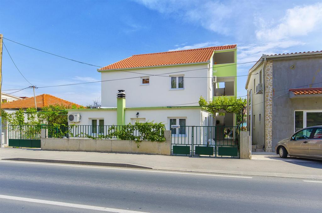 Apartments Branka Трогир Экстерьер фото