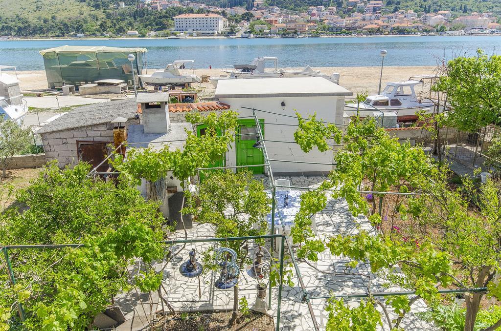 Apartments Branka Трогир Экстерьер фото