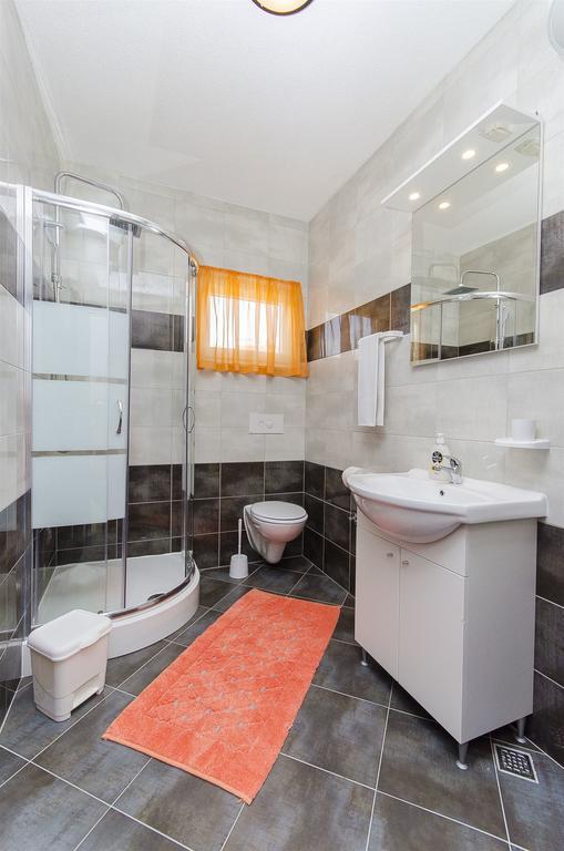 Apartments Branka Трогир Экстерьер фото