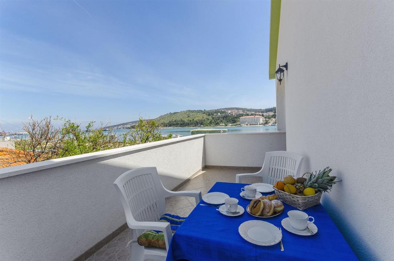 Apartments Branka Трогир Экстерьер фото